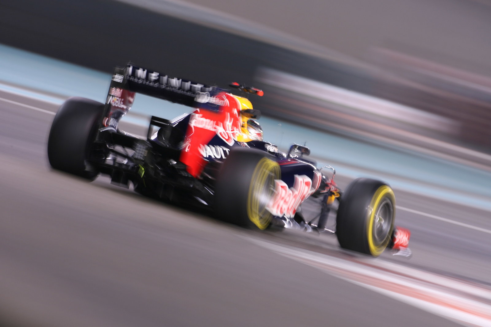 Free Practice 2: Sebastian Vettel (GER) Red Bull Racing RB8