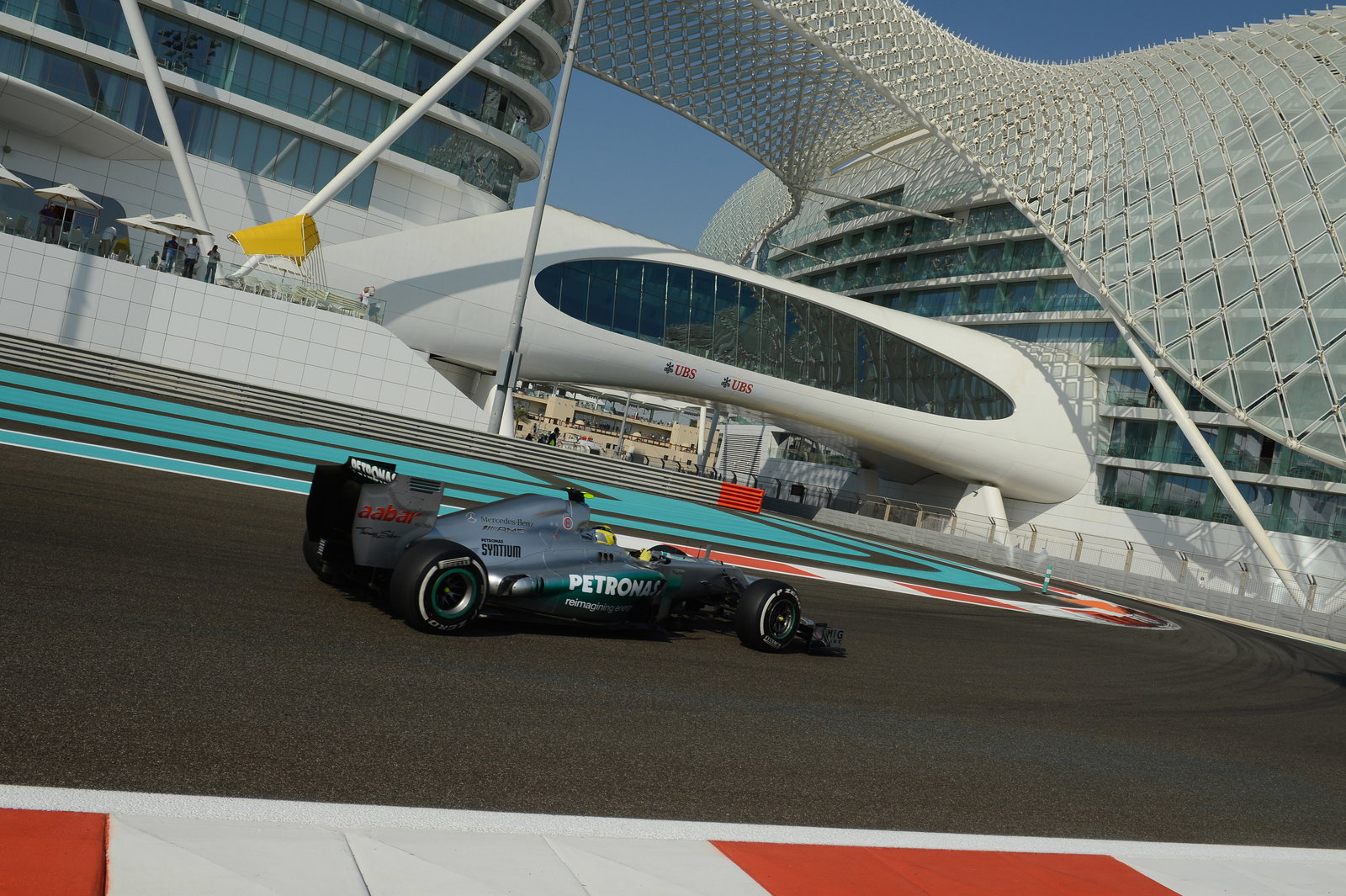 Free Practice 3: Nico Rosberg (GER) Mercedes AMG F1 W03