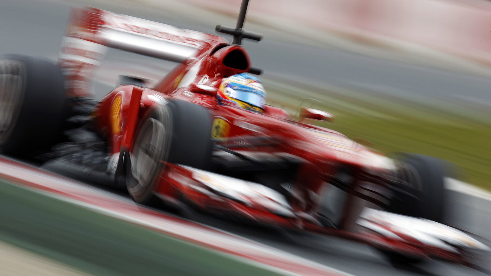 Fernando Alonso (ESP) Ferrari F138.