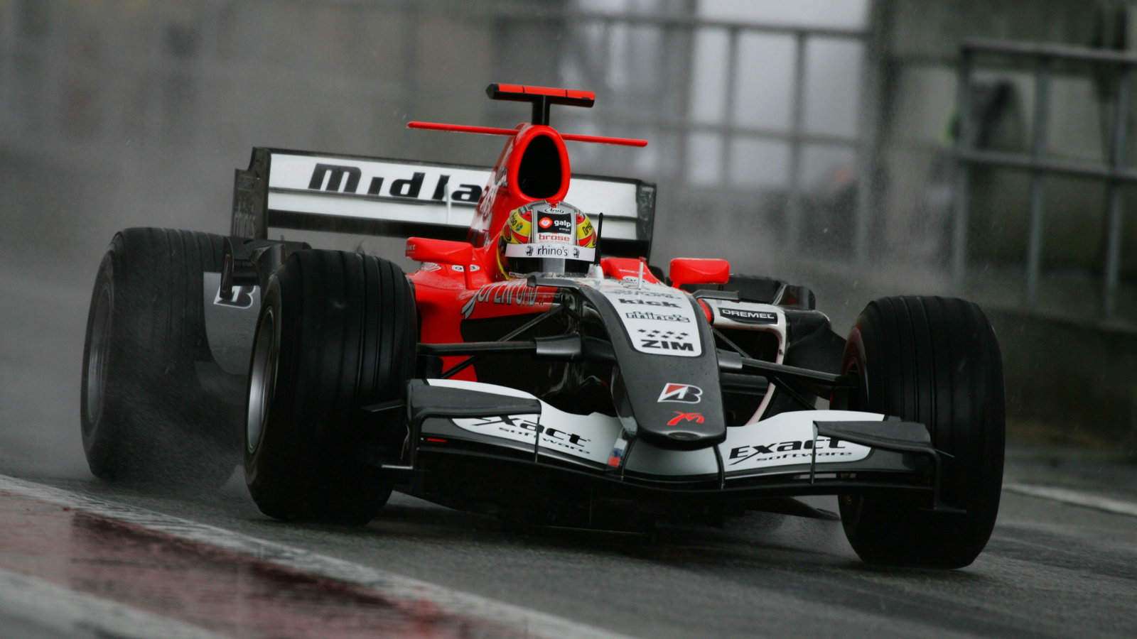 Tiago Monteiro leaves the pitlane in Barcelona in the MF1 Racing M16