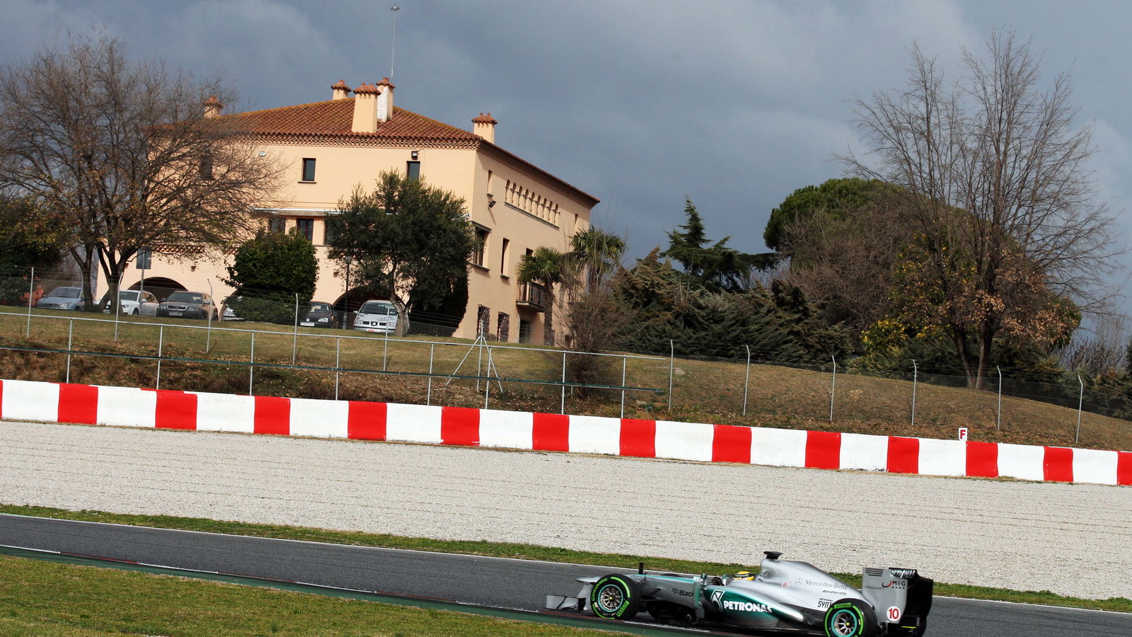 Lewis Hamilton (GBR) Mercedes AMG F1 W04.28.02.2013.