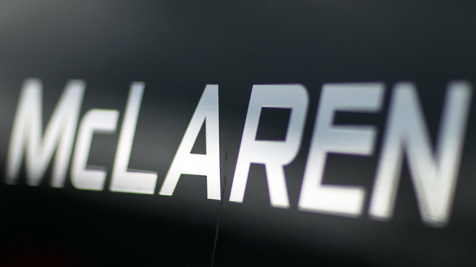 McLaren logo.01.03.2013.