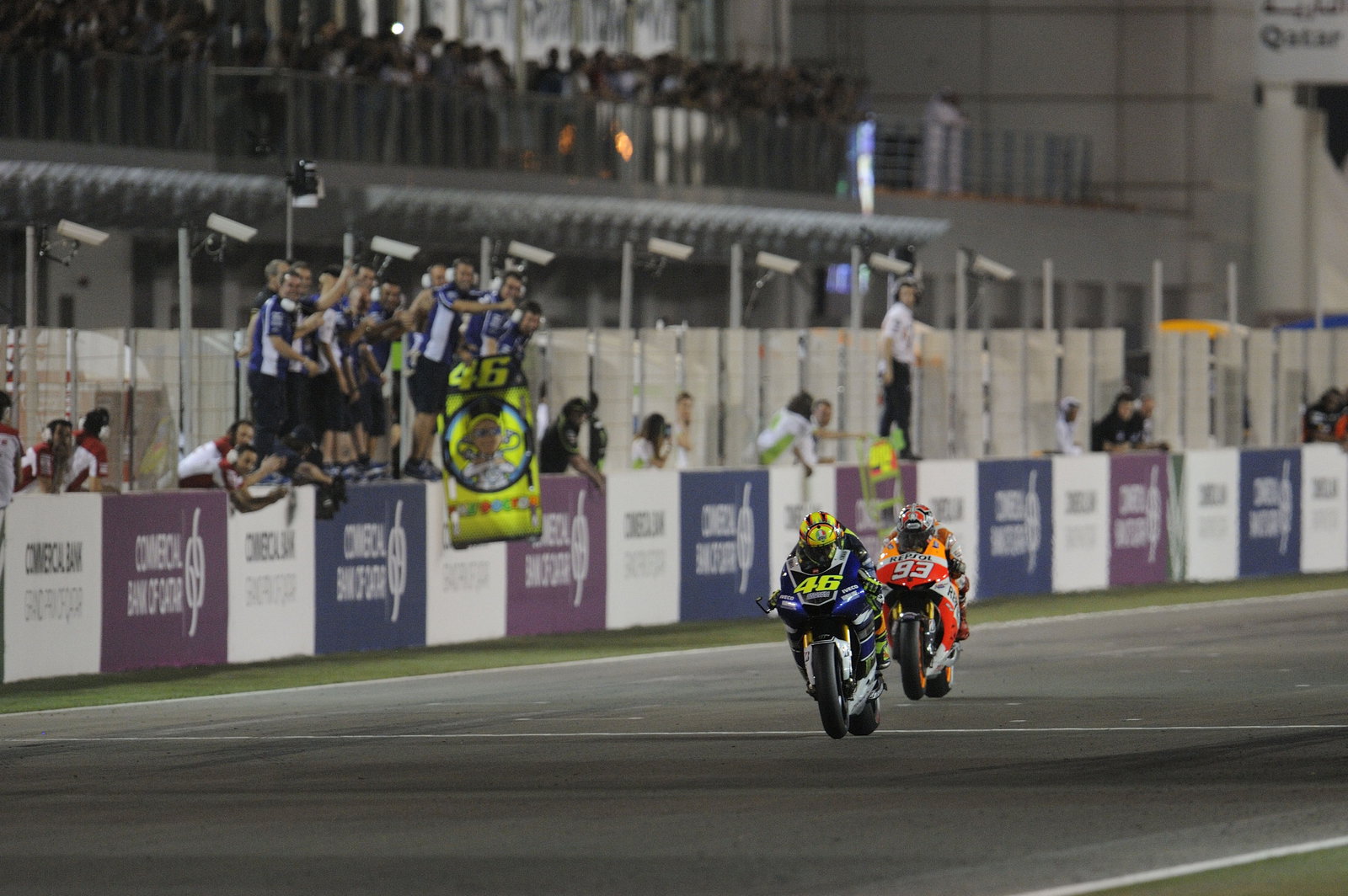 Rossi second, Qatar MotoGP Race 2013