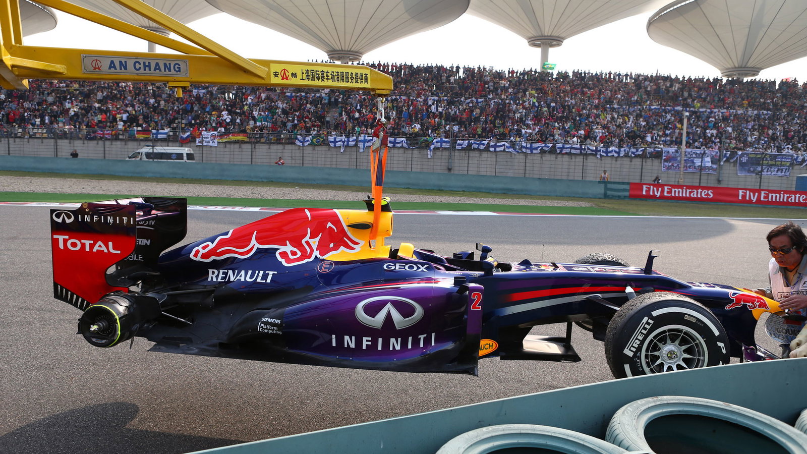 14.04.2013- Race, Mark Webber (AUS) Red Bull Racing RB9