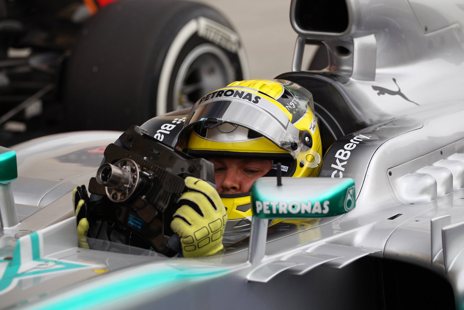 20.04.2012- Qualifying, Nico Rosberg (GER) Mercedes AMG F1 W04 pole position