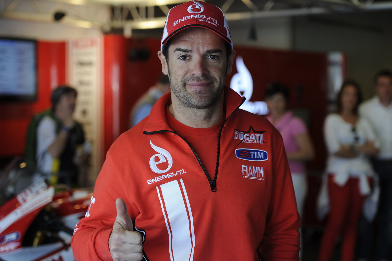 Checa, Not riding due to injured shoulder, Monza WSBK Race 1 2013