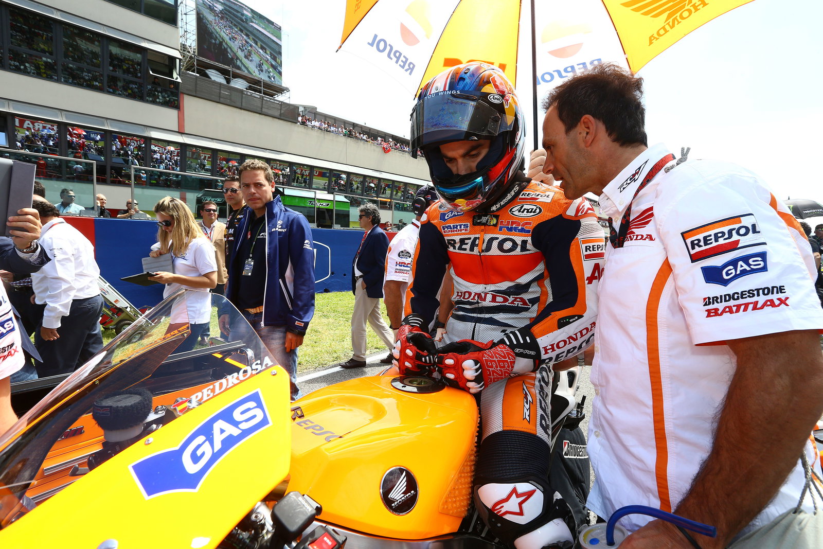 Pedrosa and puig, Italian MotoGP race, 2013