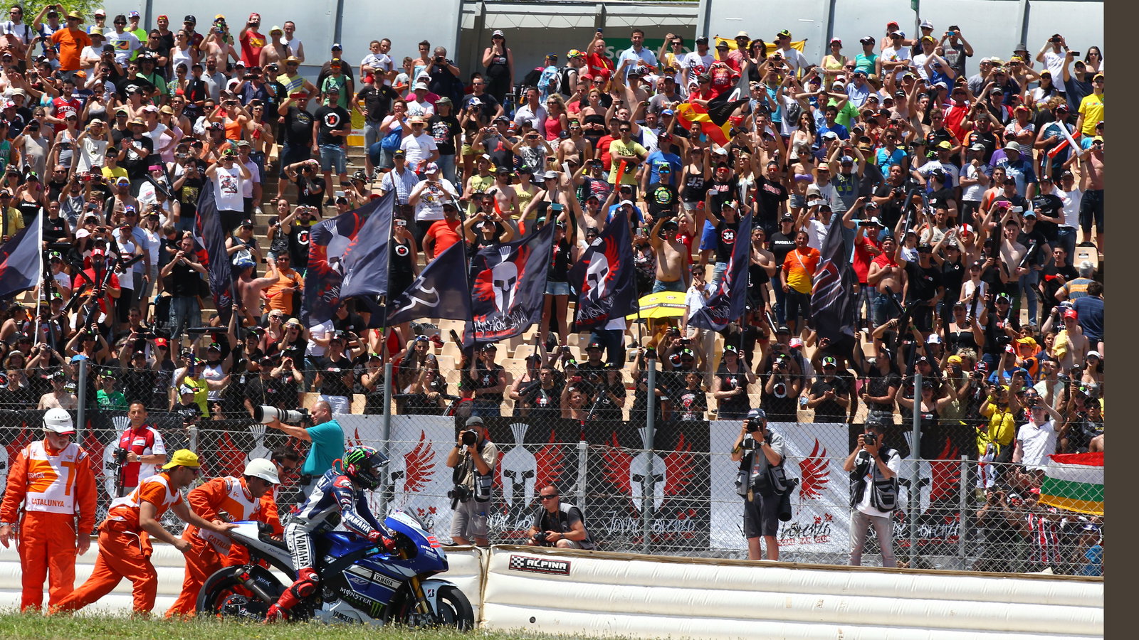Lorenzo in front of fans, MotoGP race, Catalunya MotoGP 2013