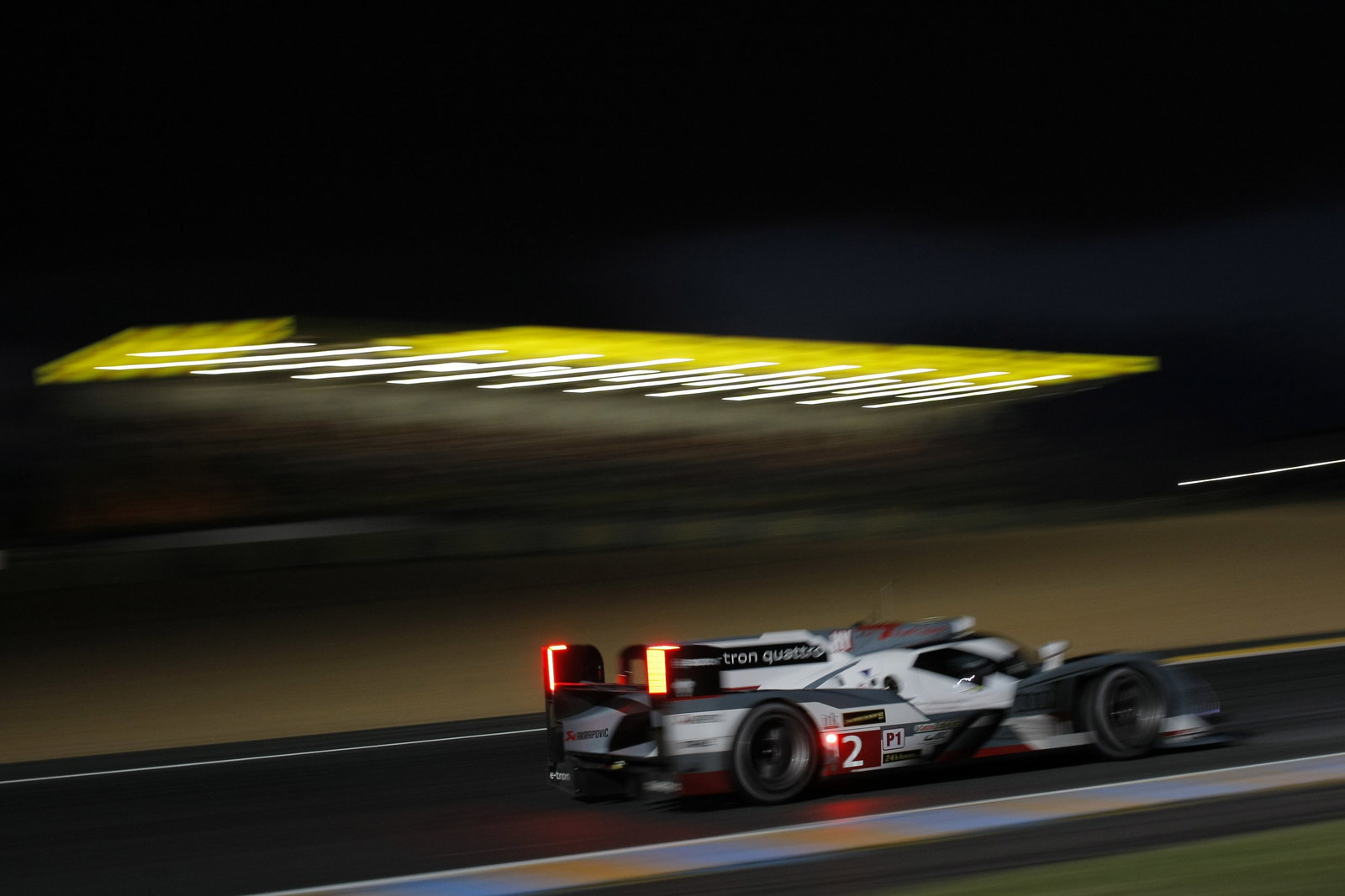 Tom Kristensen / Loic Duval / Allan McNish Audi R18 e-tron quattro