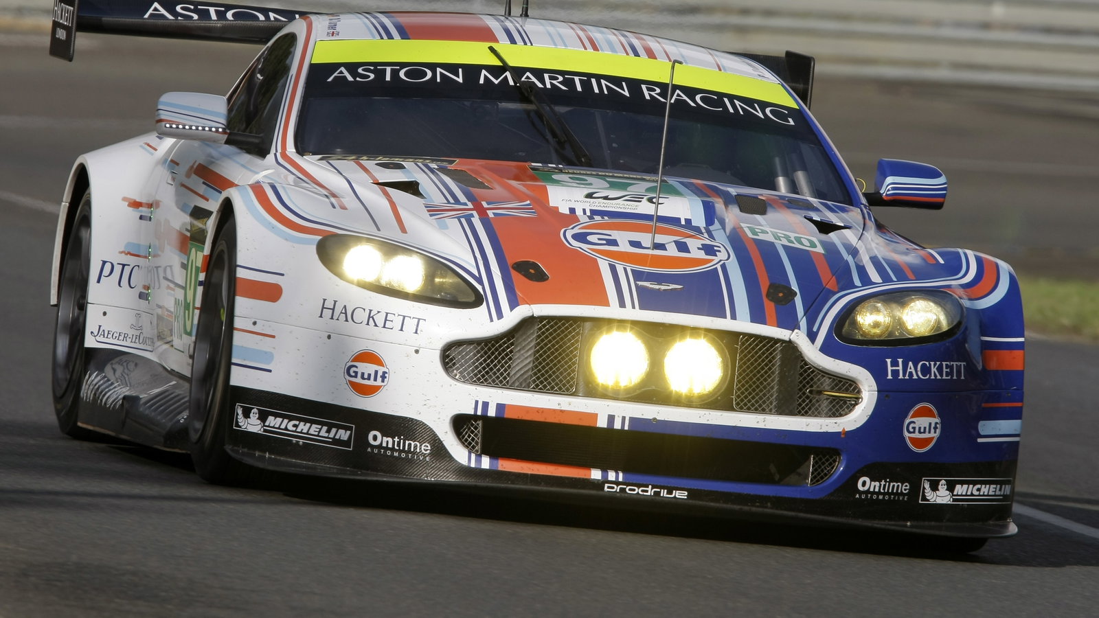 Darren Turner / Stefan Mucke / Peter Dumbreck Aston Martin Racing Aston Martin Vantage V8
