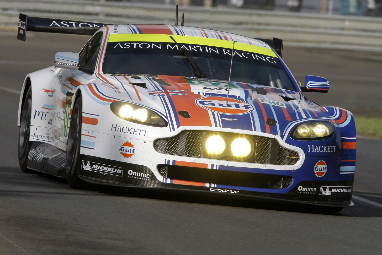 Darren Turner / Stefan Mucke / Peter Dumbreck Aston Martin Racing Aston Martin Vantage V8