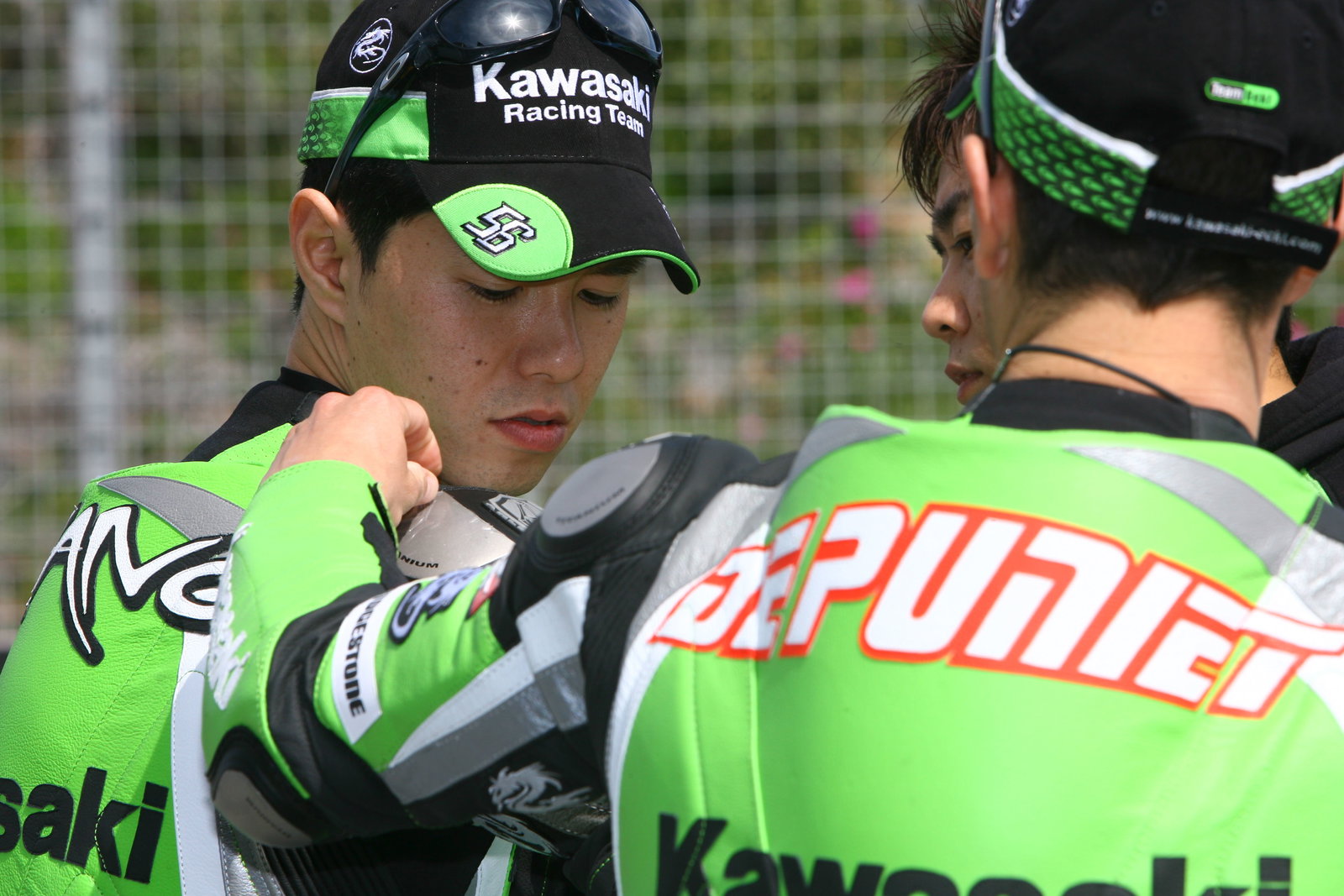 Nakano, de Puniet, Spanish MotoGP, 2006