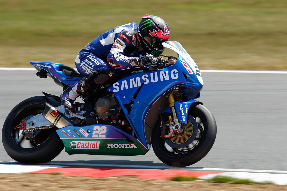 Alex Lowes Samsung Honda - picture credit Ian Hopgood Photography