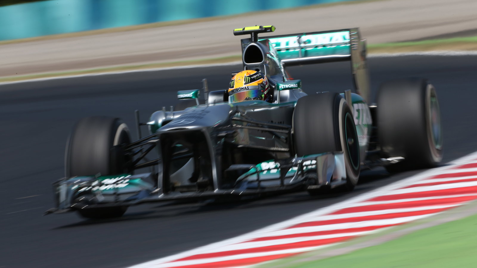 26.07.2013- Free practice 1, Lewis Hamilton (GBR) Mercedes AMG F1 W04