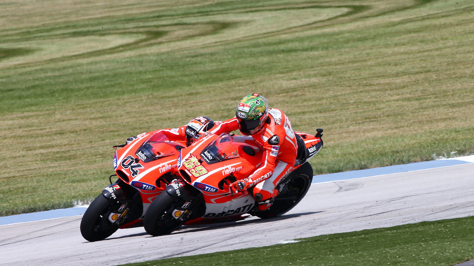 Dovizioso and Hayden, Indianapolis MotoGP 2013