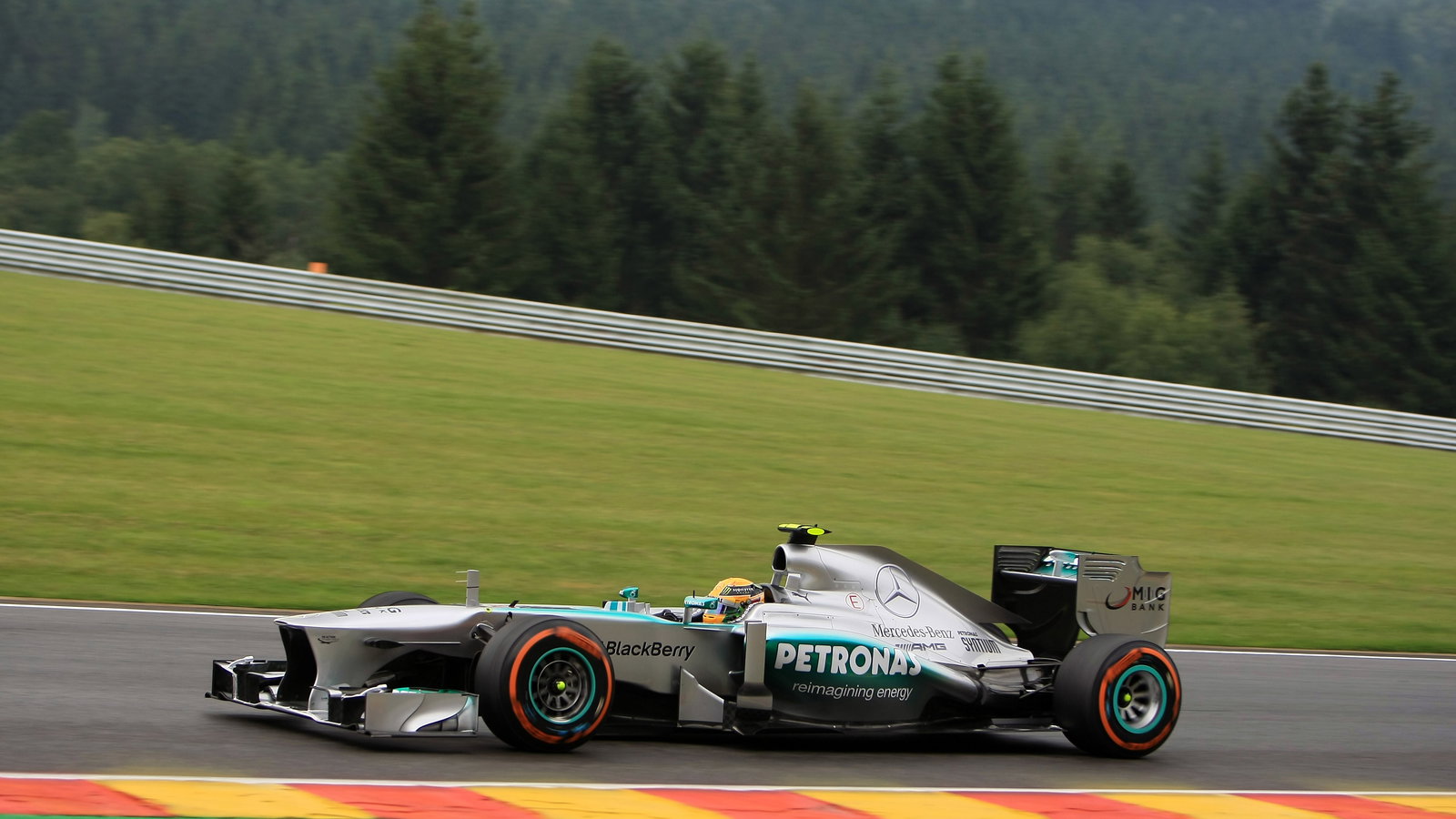 23.08.2013- Free Practice 1, Lewis Hamilton (GBR) Mercedes AMG F1 W04