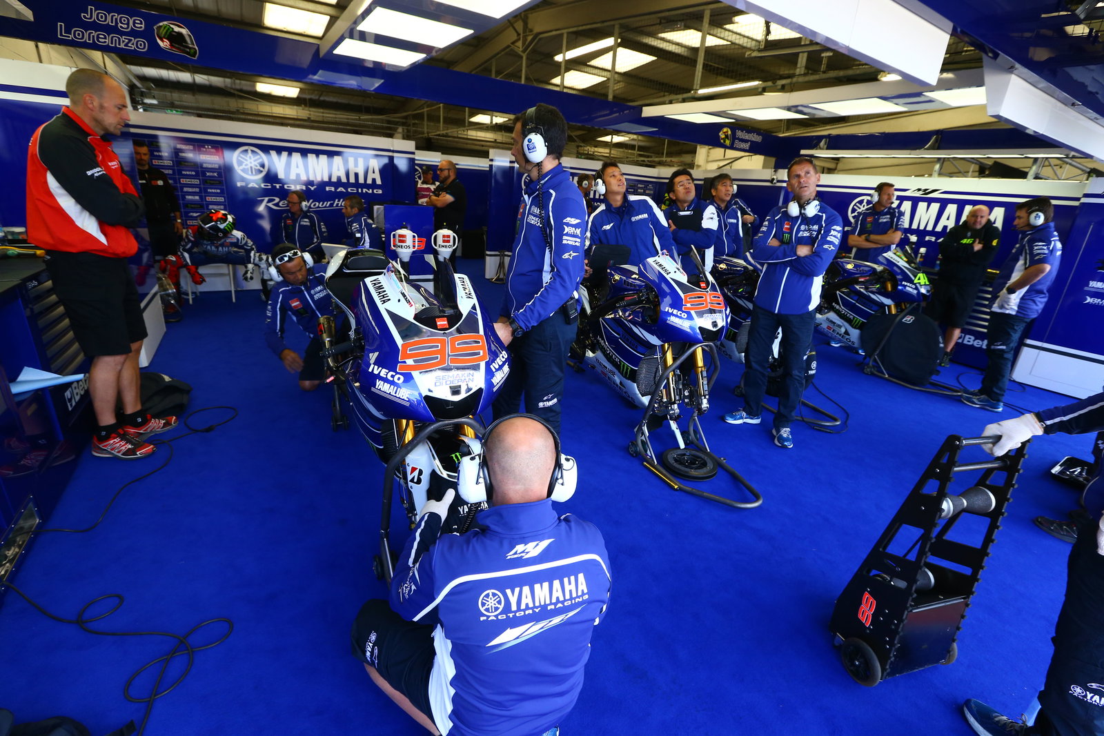 Lorenzo garage, British MotoGP 2013