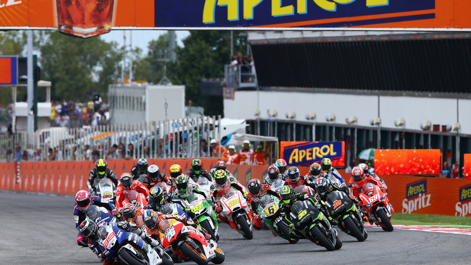 Lorenzo leads start, San Marino MotoGP 2013