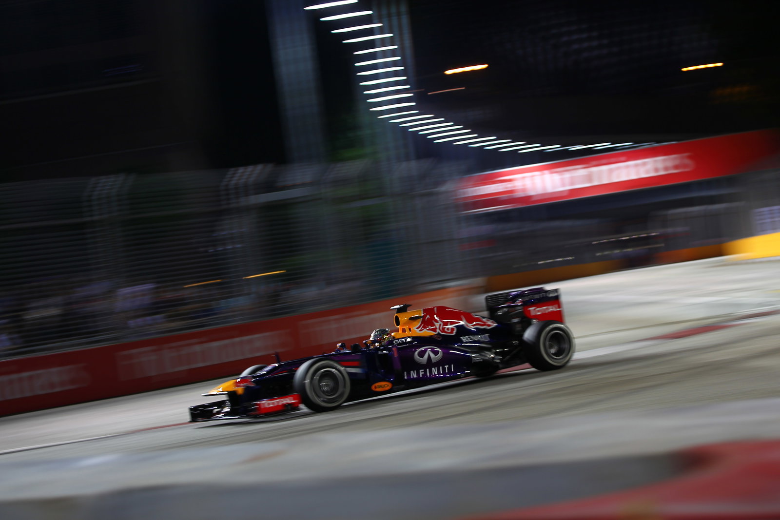 20.09.2013- Free Practice 1, Sebastian Vettel (GER) Red Bull Racing RB9