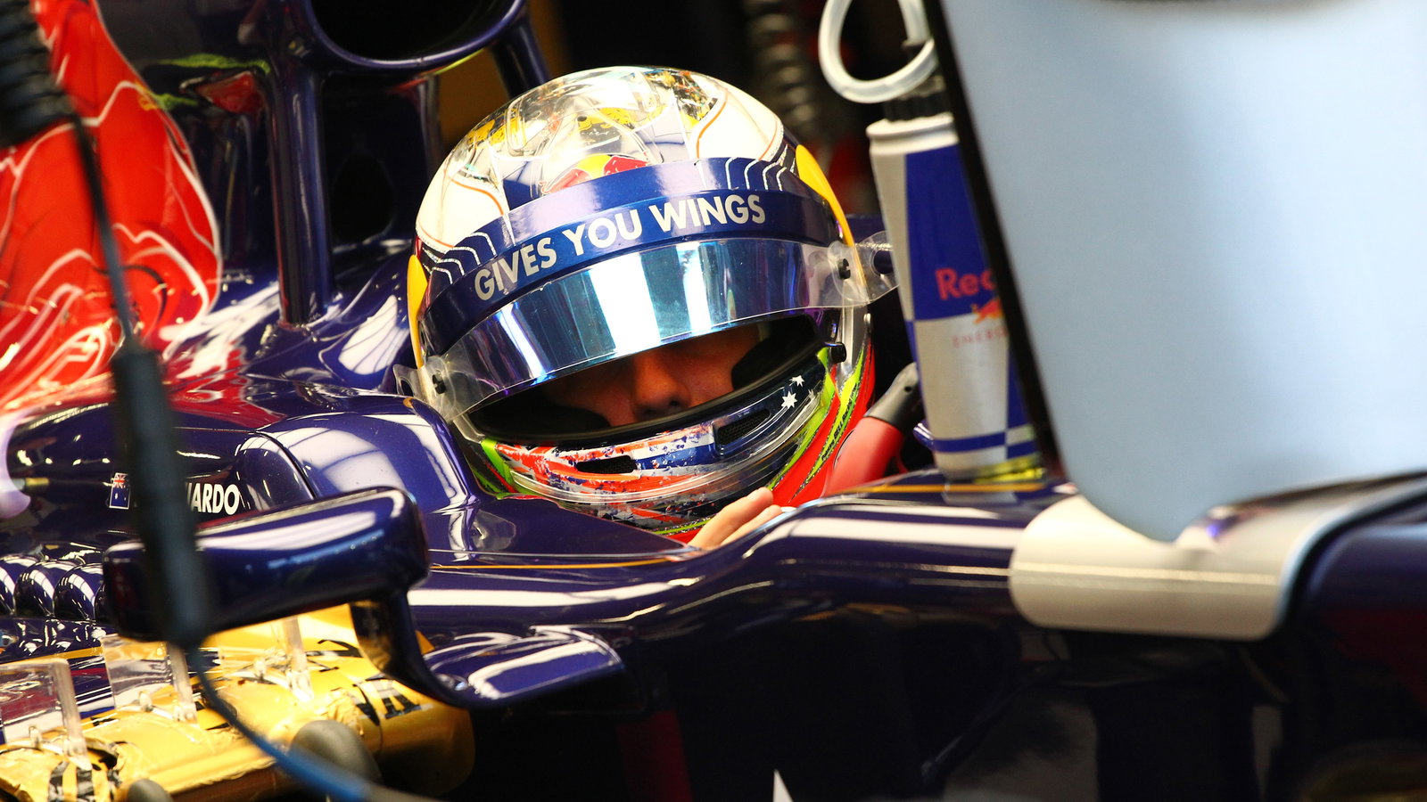 21.09.2013- Free practice 3, Daniel Ricciardo (AUS) Scuderia Toro Rosso STR8