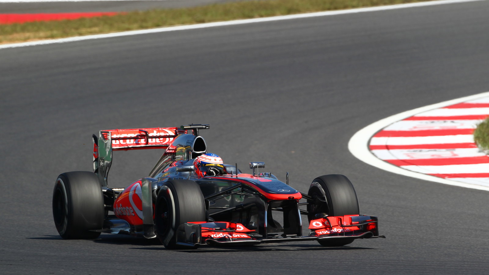 04.10.2013- Free Practice 1: Jenson Button (GBR) McLaren Mercedes MP4-28