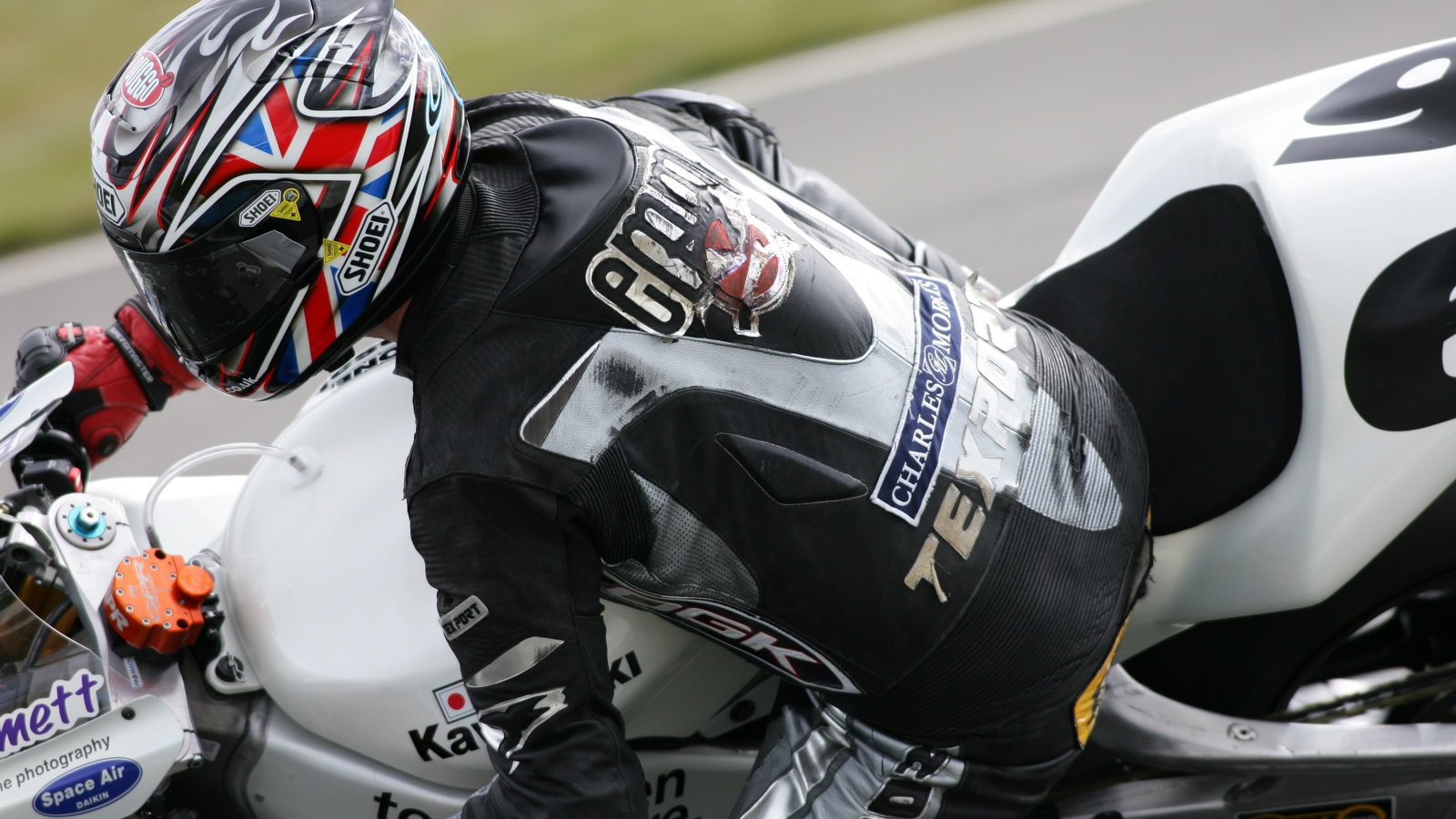 sean emmett ipone racing kawasaki bsb 2006 donington saturday 08/04/06