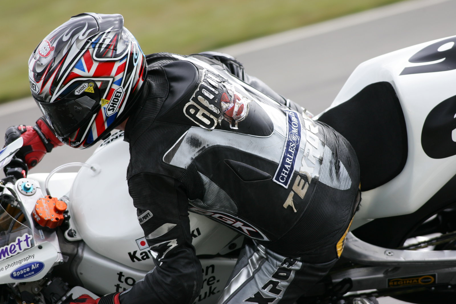 sean emmett ipone racing kawasaki bsb 2006 donington saturday 08/04/06