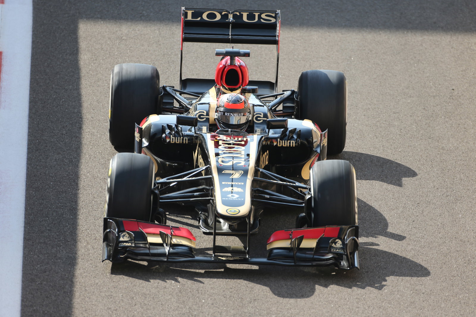 02.11.2013- Free Practice 3: Kimi Raikkonen (FIN) Lotus F1 Team E21