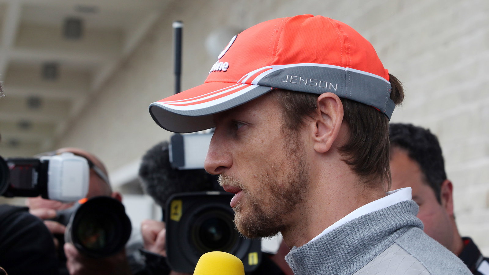 14.11.2013- Jenson Button (GBR) McLaren Mercedes MP4-28