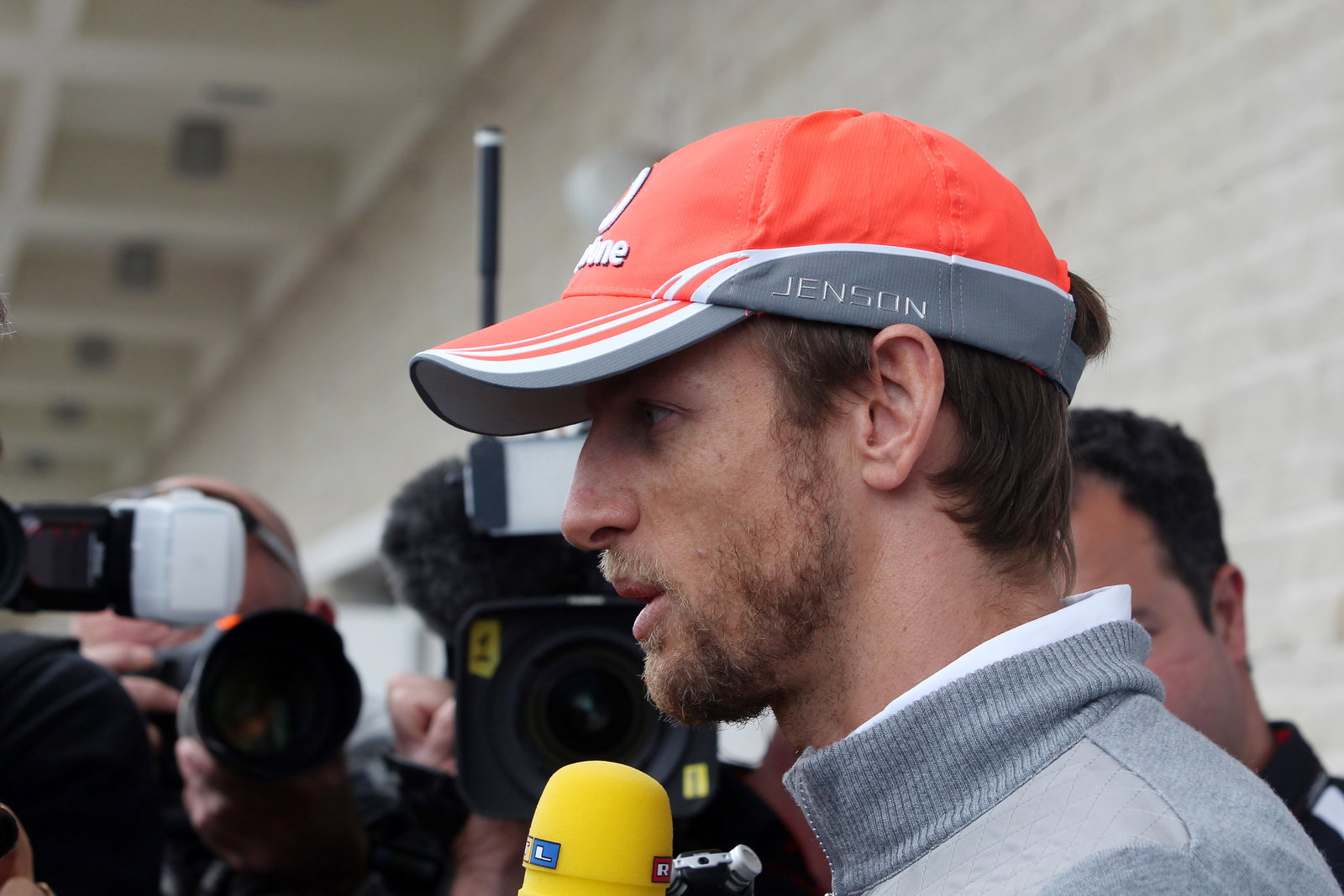 14.11.2013- Jenson Button (GBR) McLaren Mercedes MP4-28