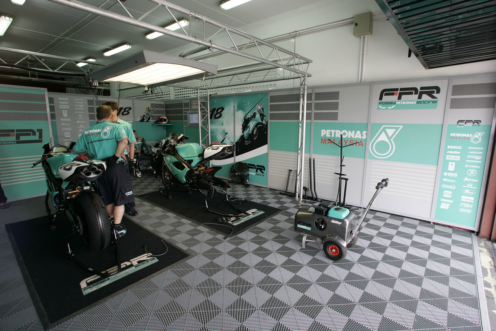 FPR Pit, Valencia WSBK, 2006