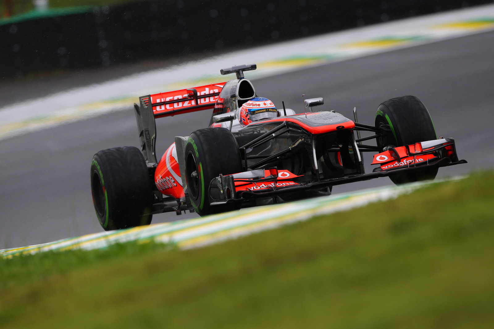 22.11.2013- Free Practice 1, Jenson Button (GBR) McLaren Mercedes MP4-28