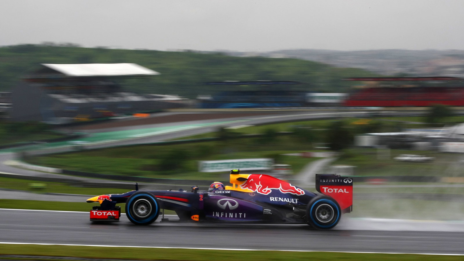 22.11.2013- Free Practice 2, Mark Webber (AUS) Red Bull Racing RB9