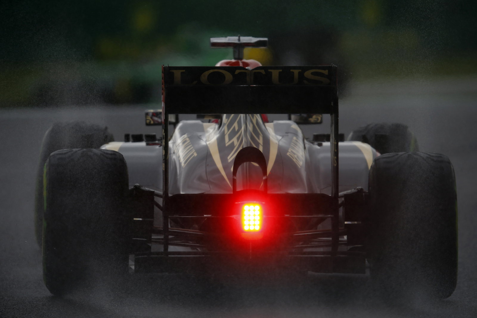 23.11.2013- Free Practice 3, Heikki Kovalainen (FIN) Lotus F1 Team E21