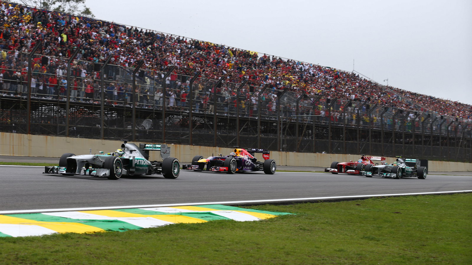 24.11.2013 - Race, Start of the race