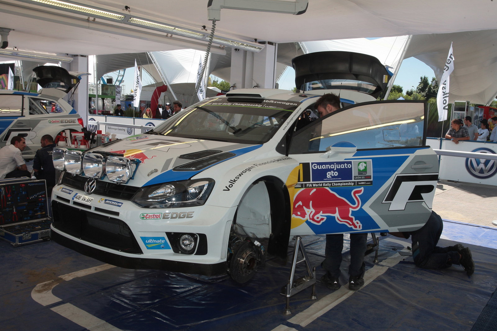 Sebastien Ogier, Julien Ingrassia (Volkswagen Polo WRC #8, Volkswagen Motorsport)