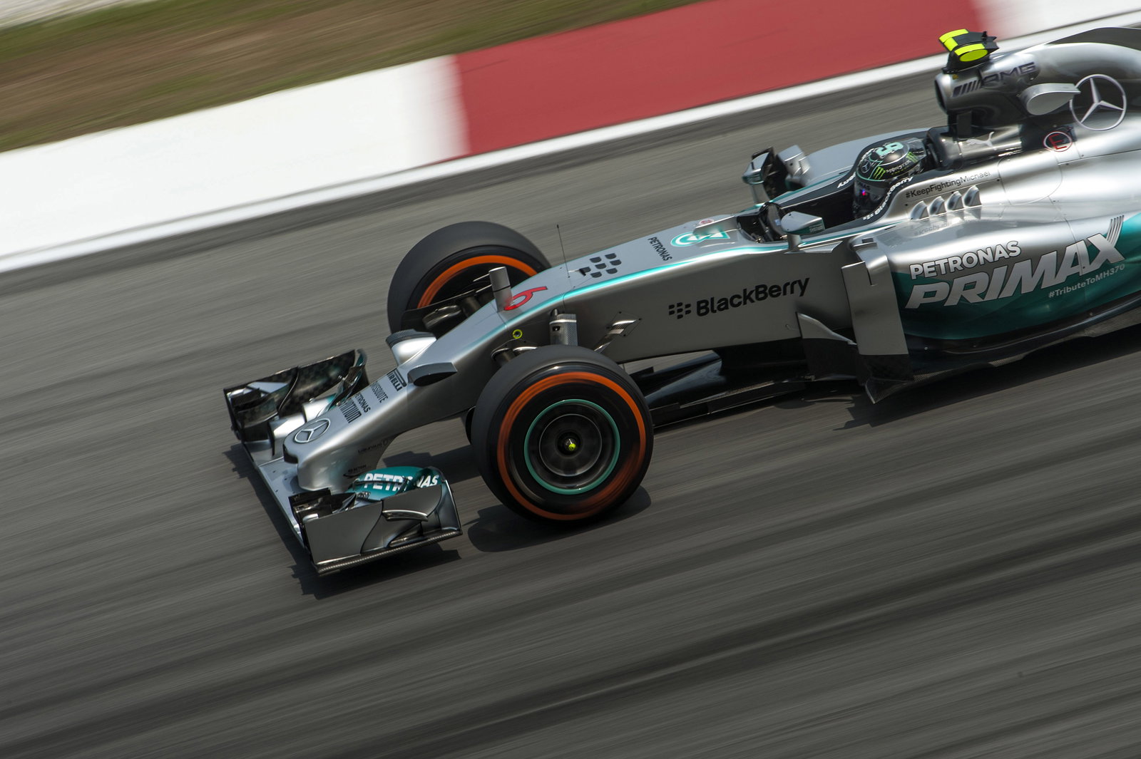 28.03.2014- Free Practice 2, Nico Rosberg (GER) Mercedes AMG F1 W05