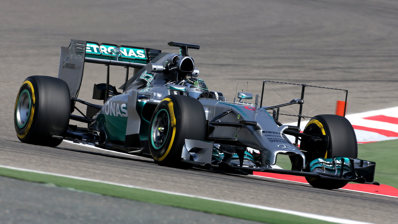 Nico Rosberg (GER), Mercedes AMG F1 Team 08.04.2014. Formula One Testing, Bahrain Test, Day One, Sa