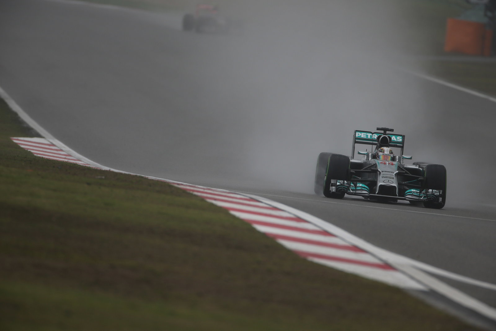 19.04.2014- free practice 3, Lewis Hamilton (GBR) Mercedes AMG F1 W05