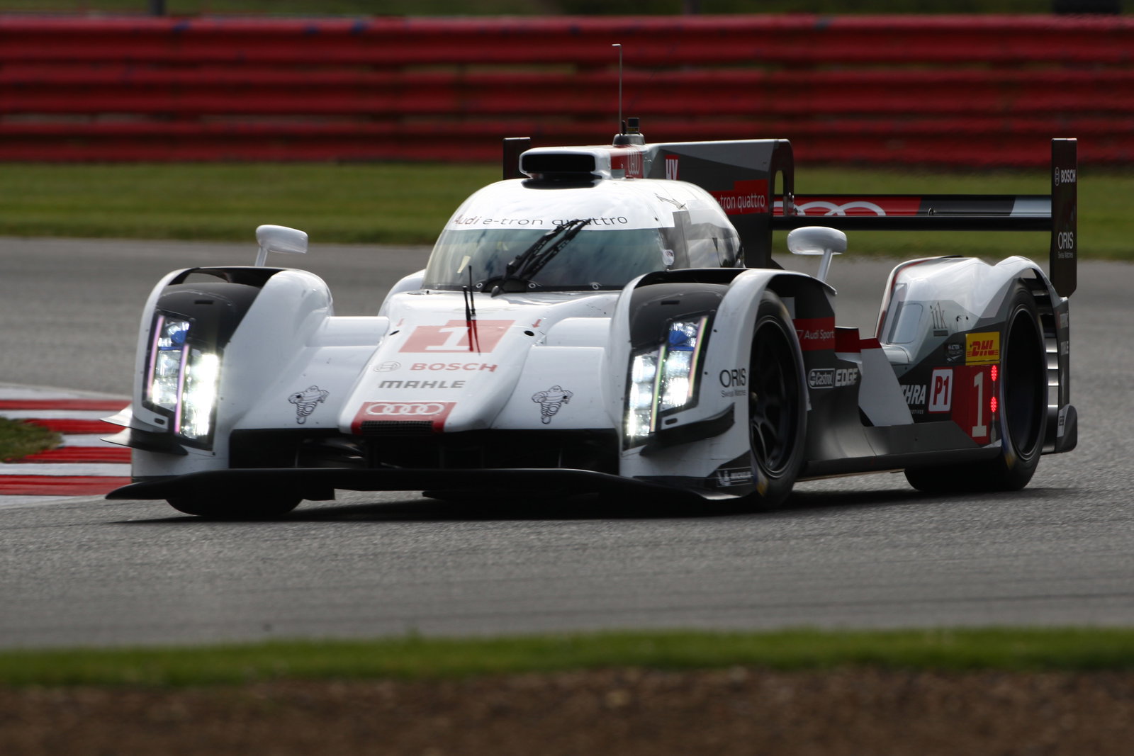 AUDI SPORT TEAM JOEST AUDI R18 e-tron quattro Lucas DI GRASSI Loic DUVAL Tom KRISTENSEN