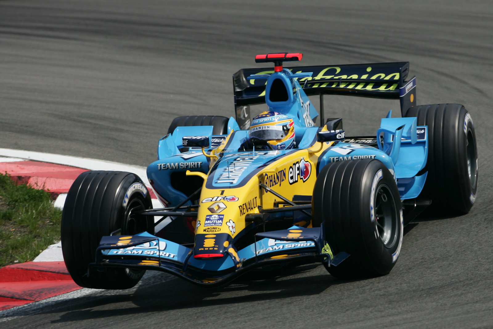 06.05.2006 Nürburg, Germany, Fernando Alonso (ESP), Renault F1 Team, R26 - Formula 1 World Champion