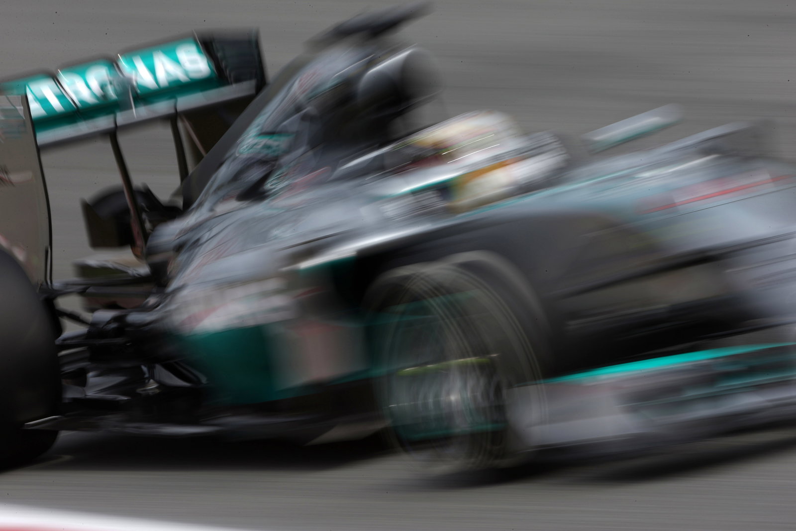 Kate Walker: Baku life, Baku reality