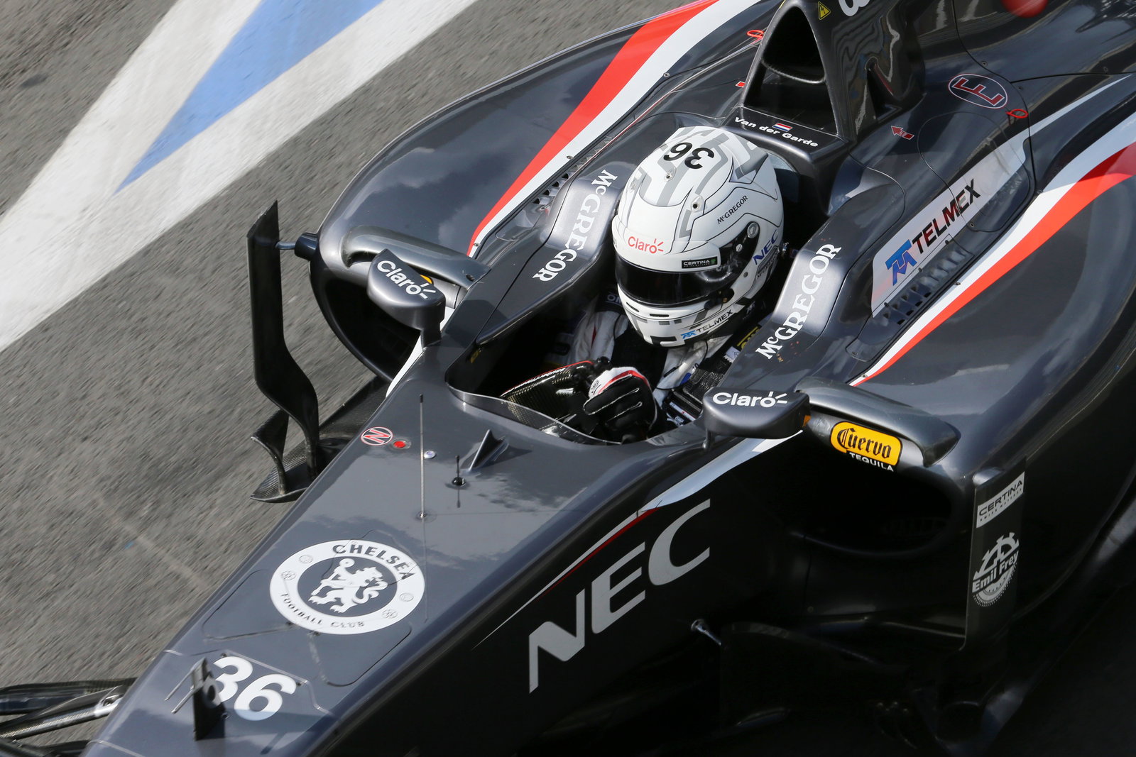 F1: Kate Walker: Margaret Jennings