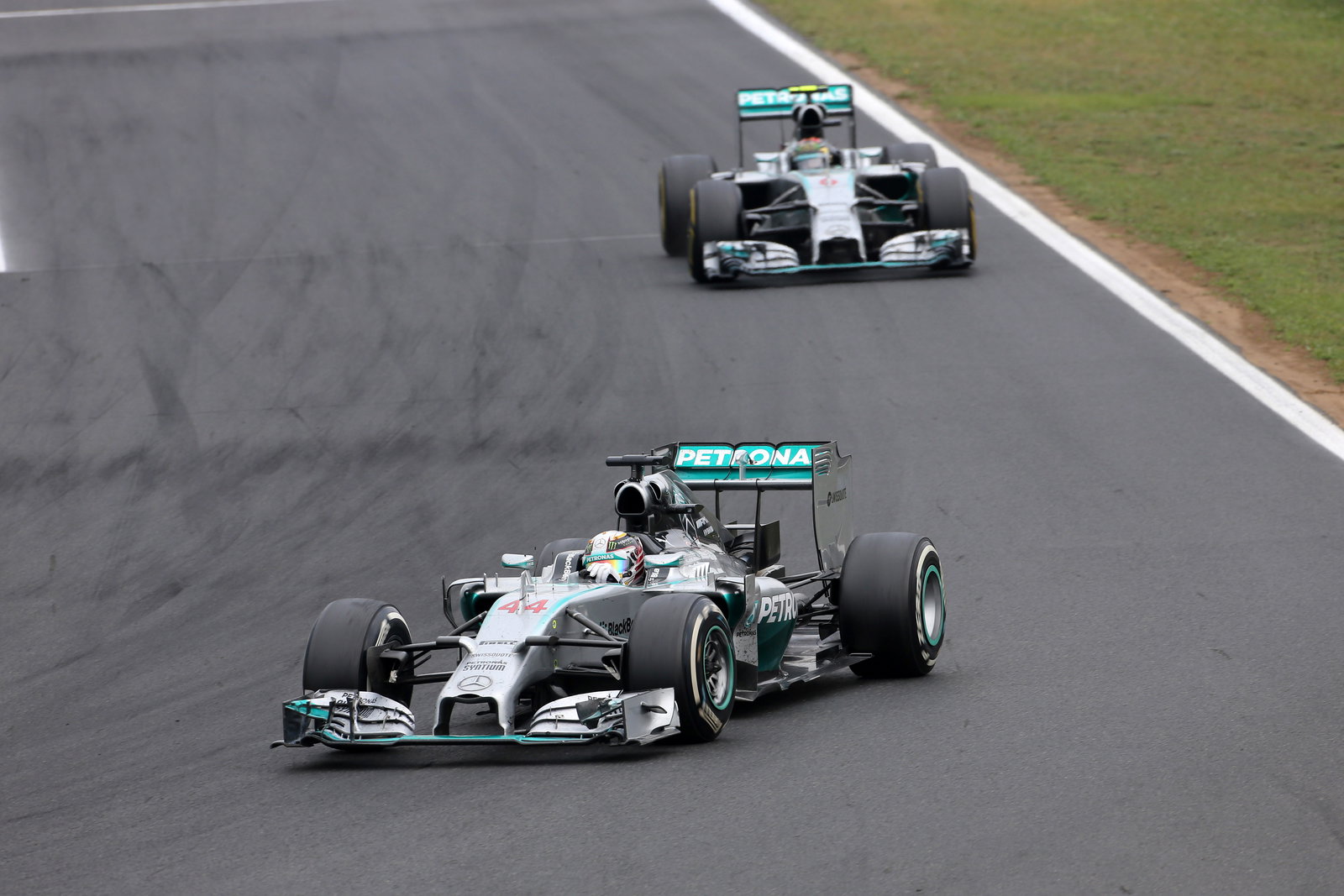 Alonso and Hamilton praise 'fantastic' Ricciardo