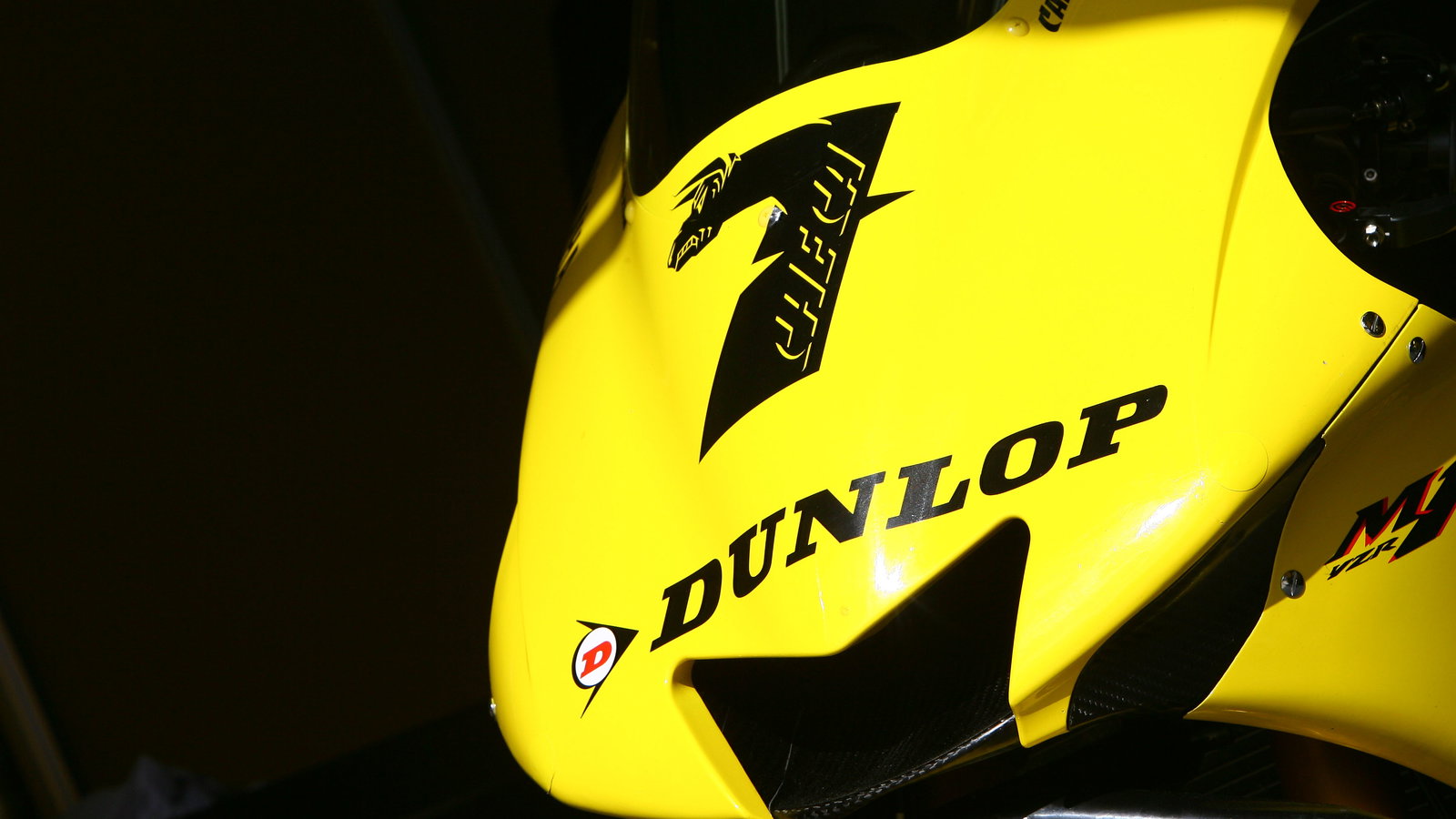 Checa`s Dunlop Yamaha, French MotoGP 2006