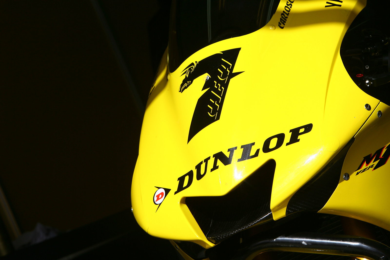 Checa`s Dunlop Yamaha, French MotoGP 2006