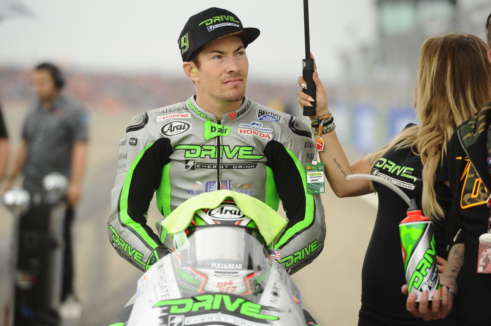 MotoGP Aragon: Lorenzo victorious as rain causes chaos at Aragon