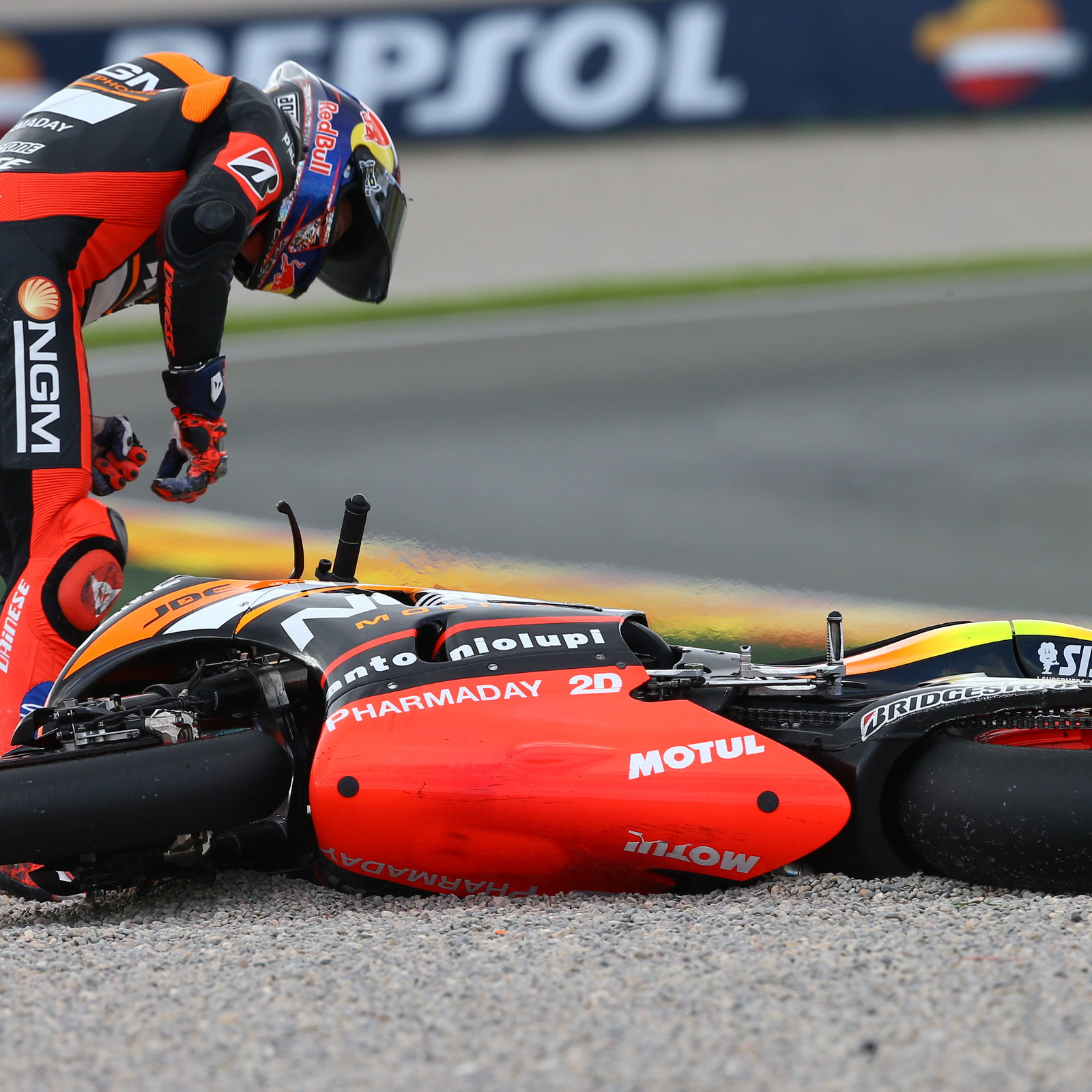 Former MotoGP rider gets new ride in oddball American championship