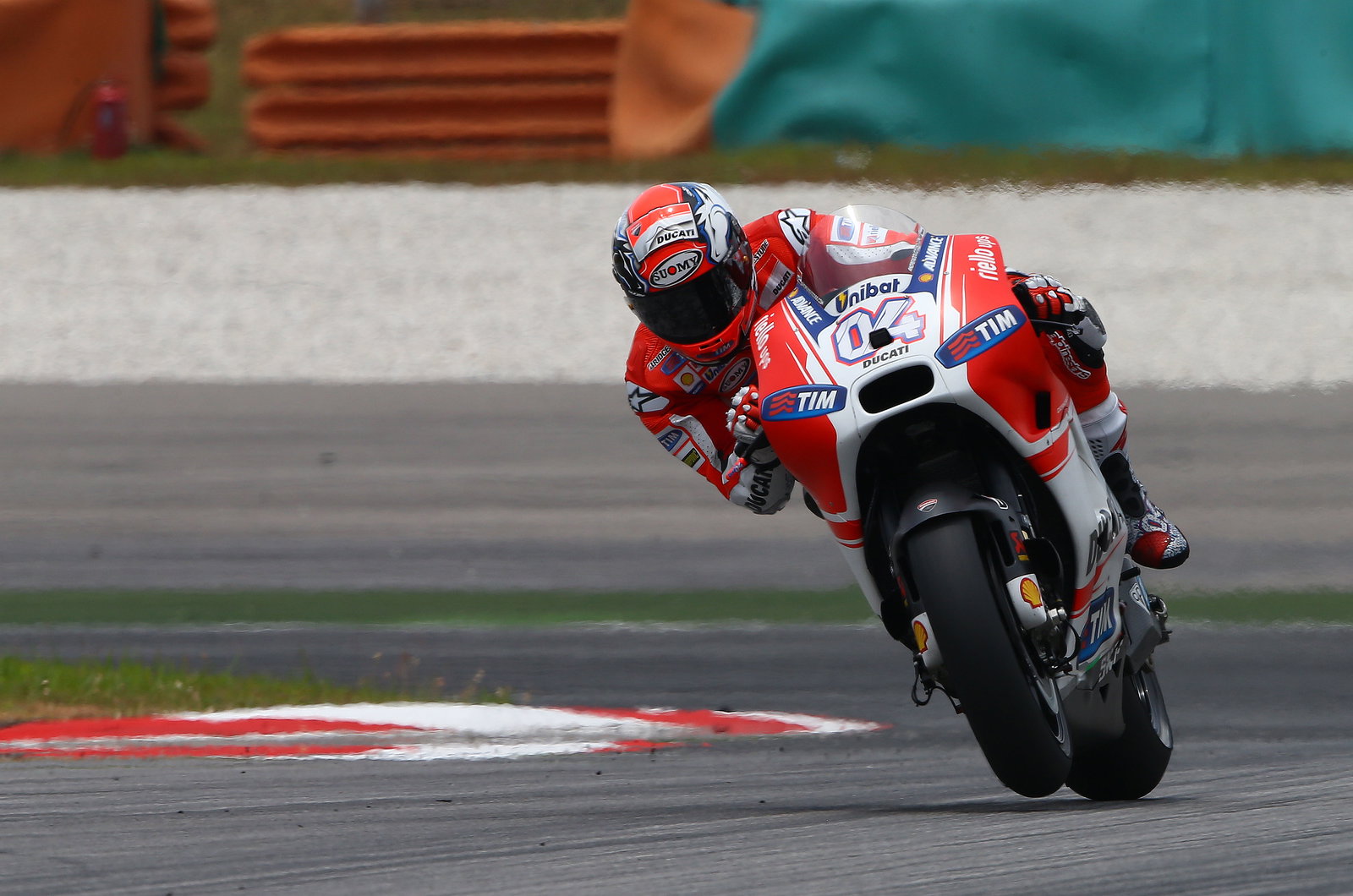 MotoGP: Rossi, Lorenzo debut seamless downshifts