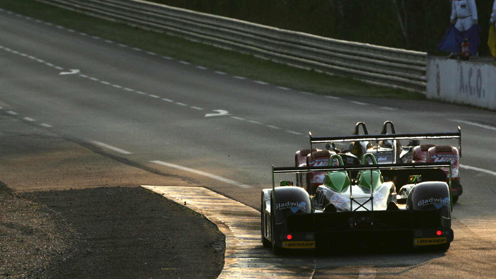 Martin Short (GBR), Joao Barbosa (POR), Stuart Moseley (GBR), Rollcentre Racing Radical-Judd SR9.24 